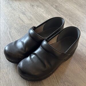 Dansko black leather clogs size 38